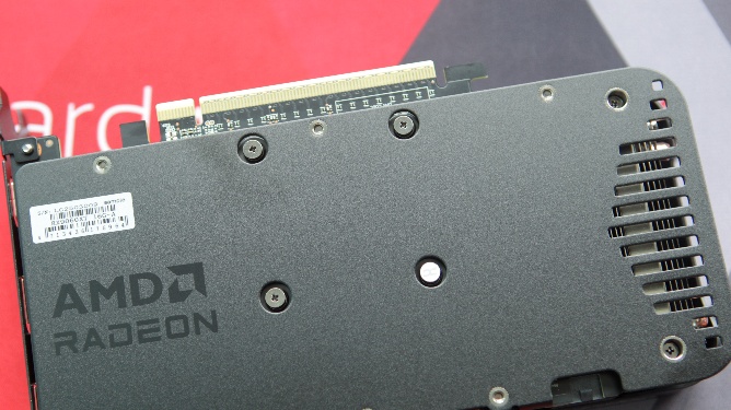 Die AMD Radeon RX 9060 XT im Test