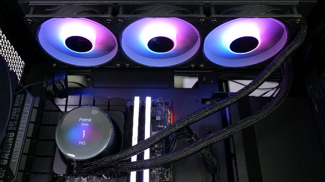 MSI MPG CoreLiquid P13 360
