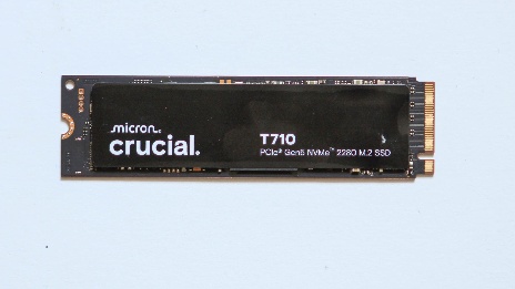 Crucial T710 SSD mit 2 TB