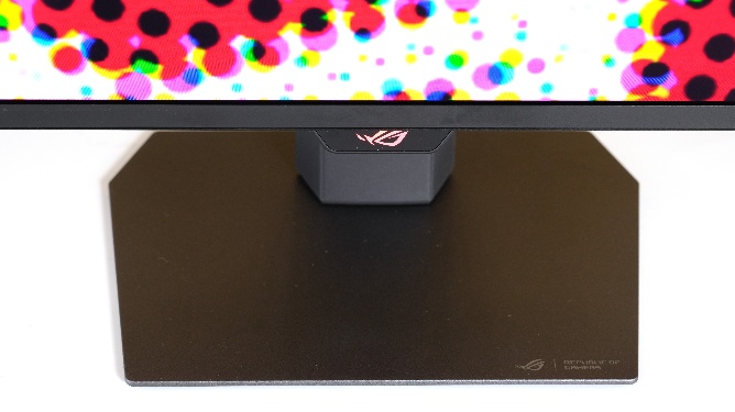 ASUS ROG Strix OLED XG27AQDPG