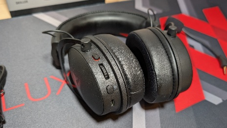 Sharkoon Skiller SGH40W