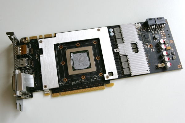 zotac-780amp-7-rs.jpg