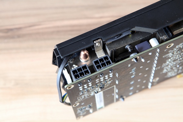 Sapphire Radeon R9 285 Dual-X OC