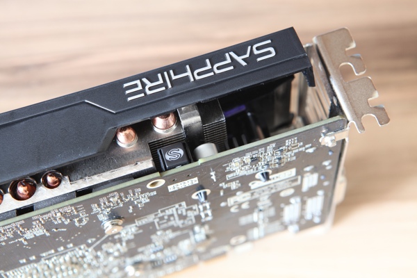Sapphire Radeon R9 285 Dual-X OC