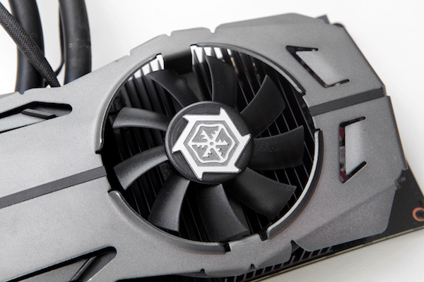 Inno3D iChill GeForce GTX 980 Ti Black Accelero Hybrid S