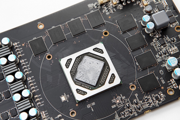 Sapphire Radeon R9 380X Nitro