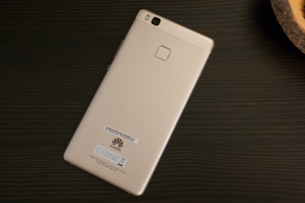 Wie beim P9 gibt es einen Fingerabdrucksensor