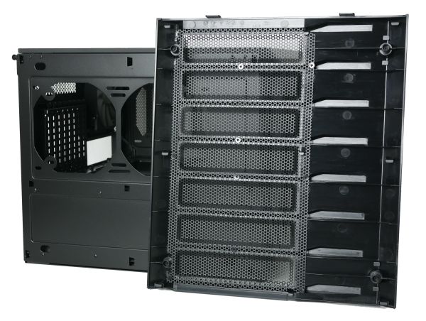 Corsair Carbide Series Air 740