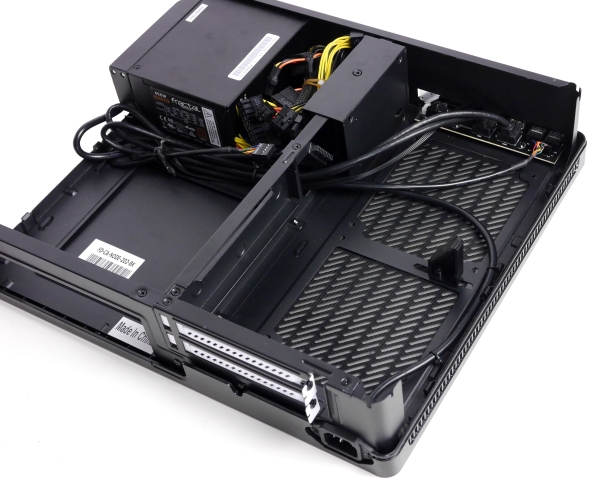 Fractal Design Node 202