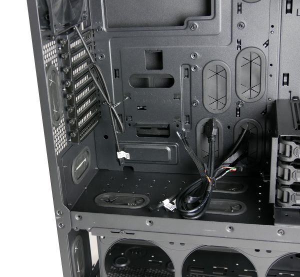 Thermaltake Core X71