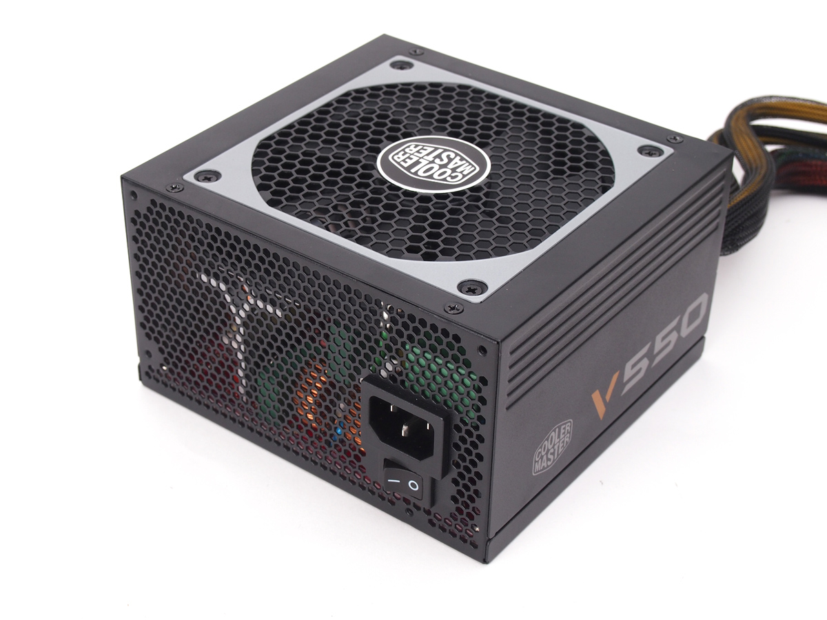 Cooler Master rs550acly Box. Cooler Master v550 White. Cooler Master v 1000 блок питания компьютера. Cooler Master 550 r.