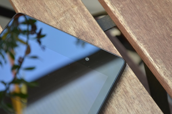 Größte Veränderung an der Front: Die umpositionierte Frontkamera