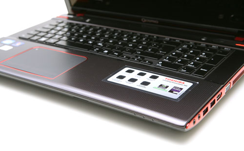 Toshiba Qosmio X870
