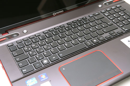 Toshiba Qosmio X870