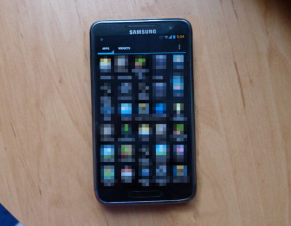oPDApl-Samsung-Galaxy-S-III-leak