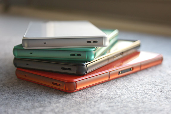 Sony Xperia Z3 Compact in vier Farbvarianten