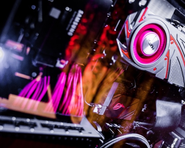 AMD Radeon RX 460, 470 und 480 auf der E3