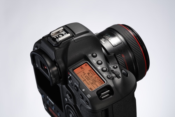 Canon EOS-1D X Mark II