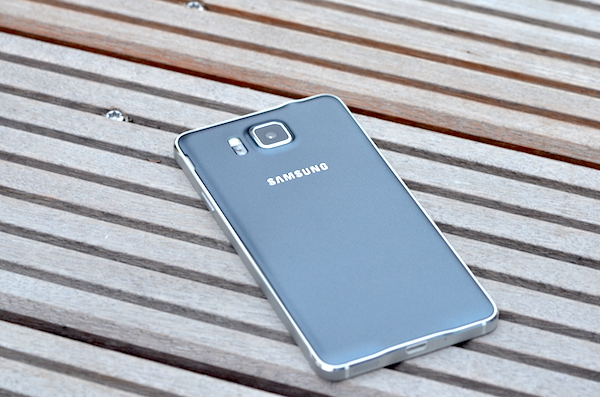 samsung galaxy alpha 03