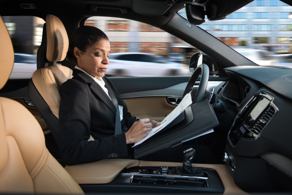 Baut ein Volvo im autonomen Modus einen Unfall, will der Hersteller die volle Haftung übernehmen